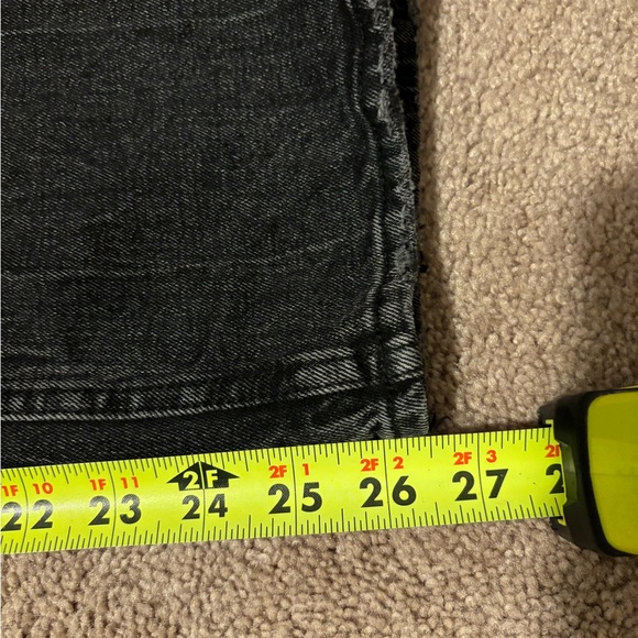 Abercrombie washed black straight high rise ankle jeans, distressed knees - Picture 4 of 6